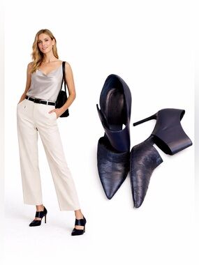 Vince Navy Leather Heels 9M Pointed Toe Mule Stiletto Quiet Luxury Chic